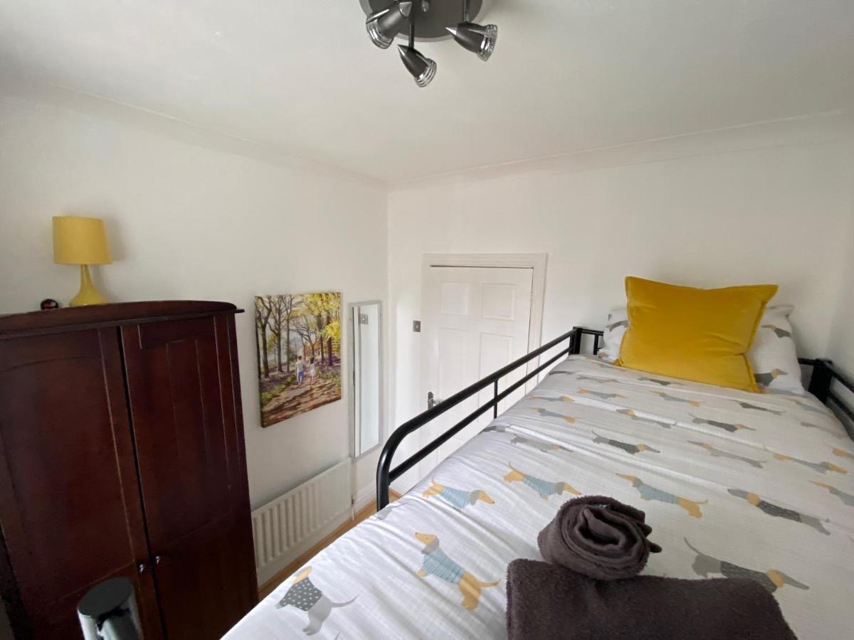 Abode - Ansdell House Holiday home *